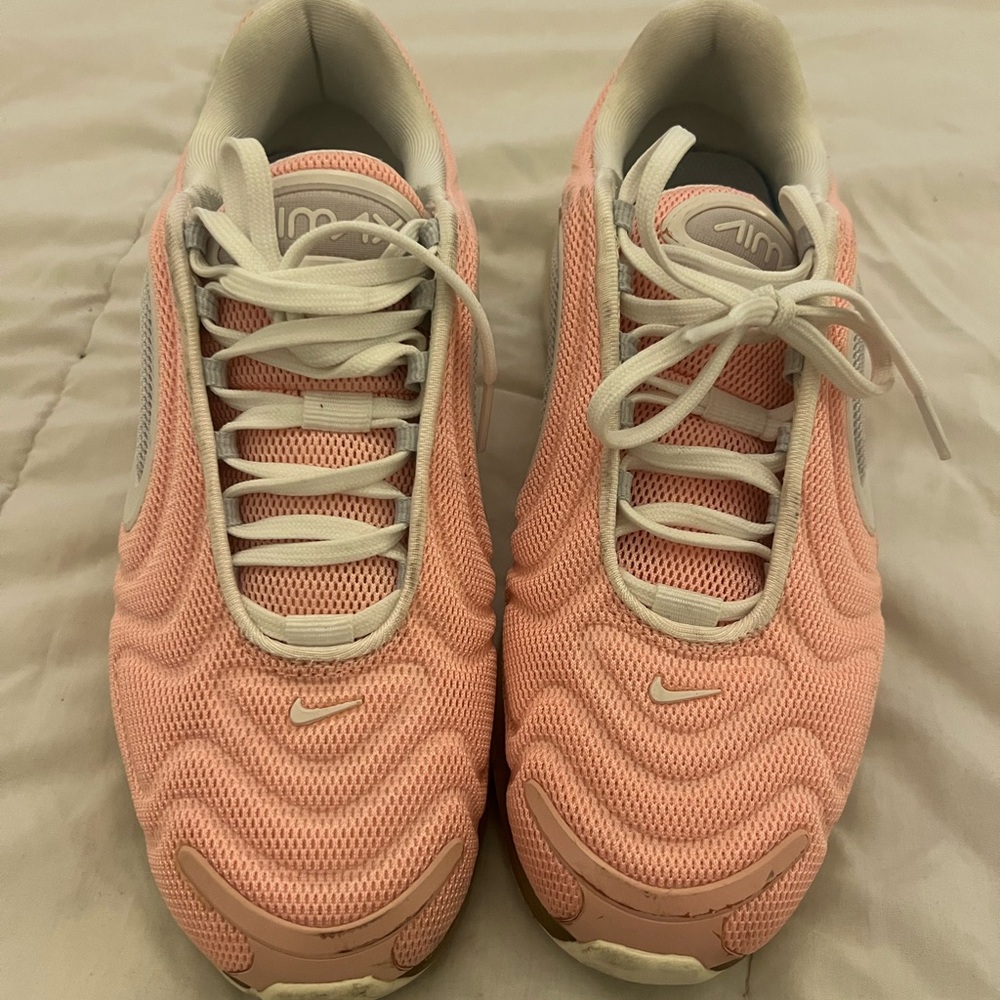 Nike Women's Coral Sneakers